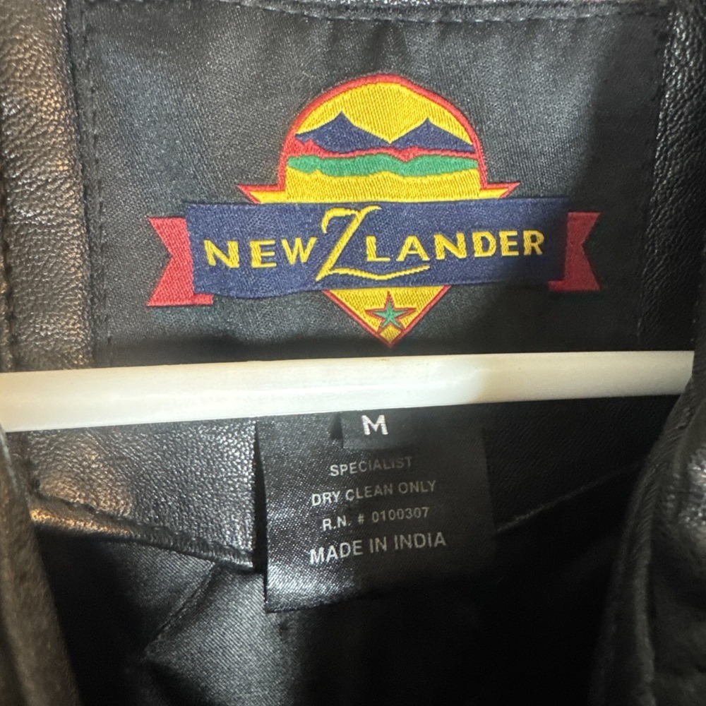 Vintage New Z Lander Leather Bomber Jacket Mens‎ M Black USA Patch Quilted Lined - Picture 3 of 9